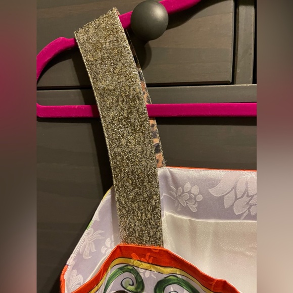 Fun Patterned Dress! - Picture 6 of 8